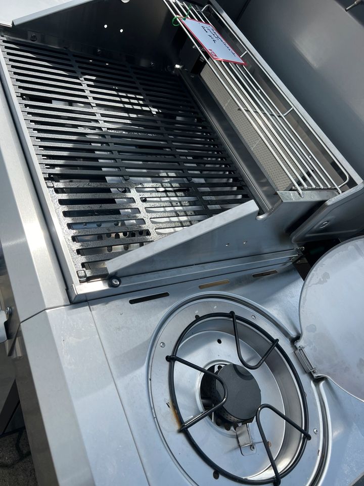 Gasgrill Enders Kasas Pro 3 Sik Turbo Edelstahl neu mit Mangel in Hemslingen