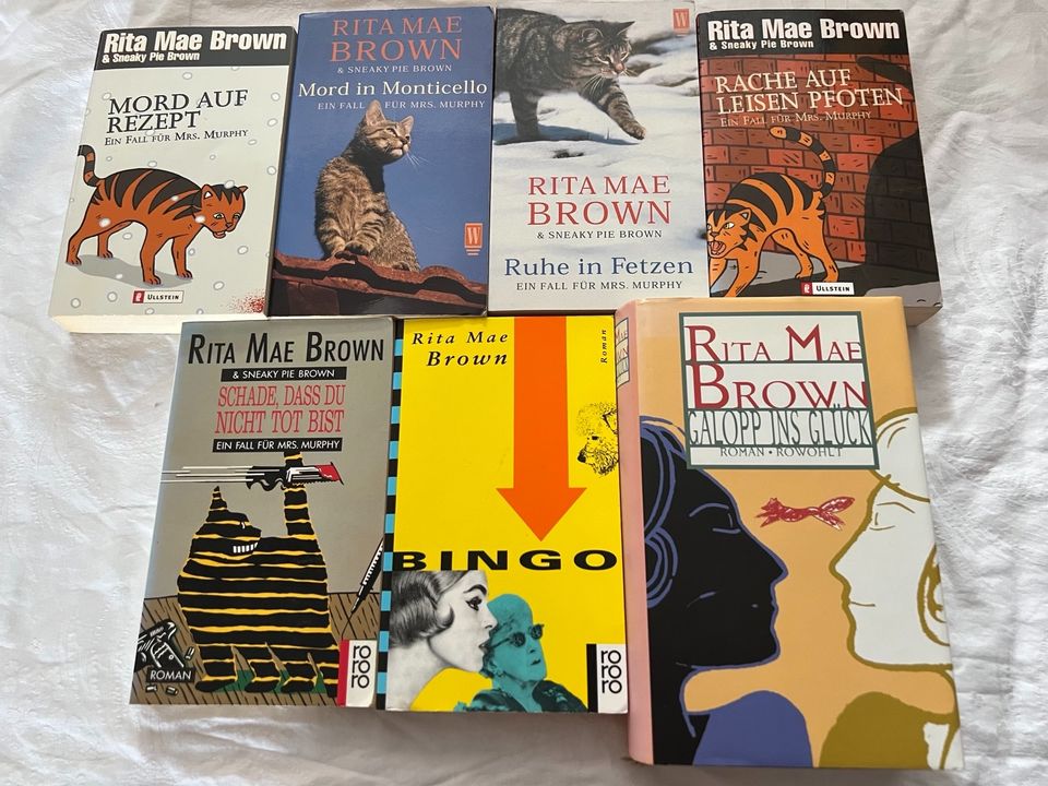 Rita Mae Brown - Bücherpaket 7 Titel, guter Zustand, look!! in Wesseling