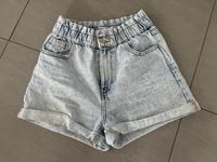Jeans Shorts von FB sister by NewYorker, Größe M, super Zustand Baden-Württemberg - Weinsberg Vorschau