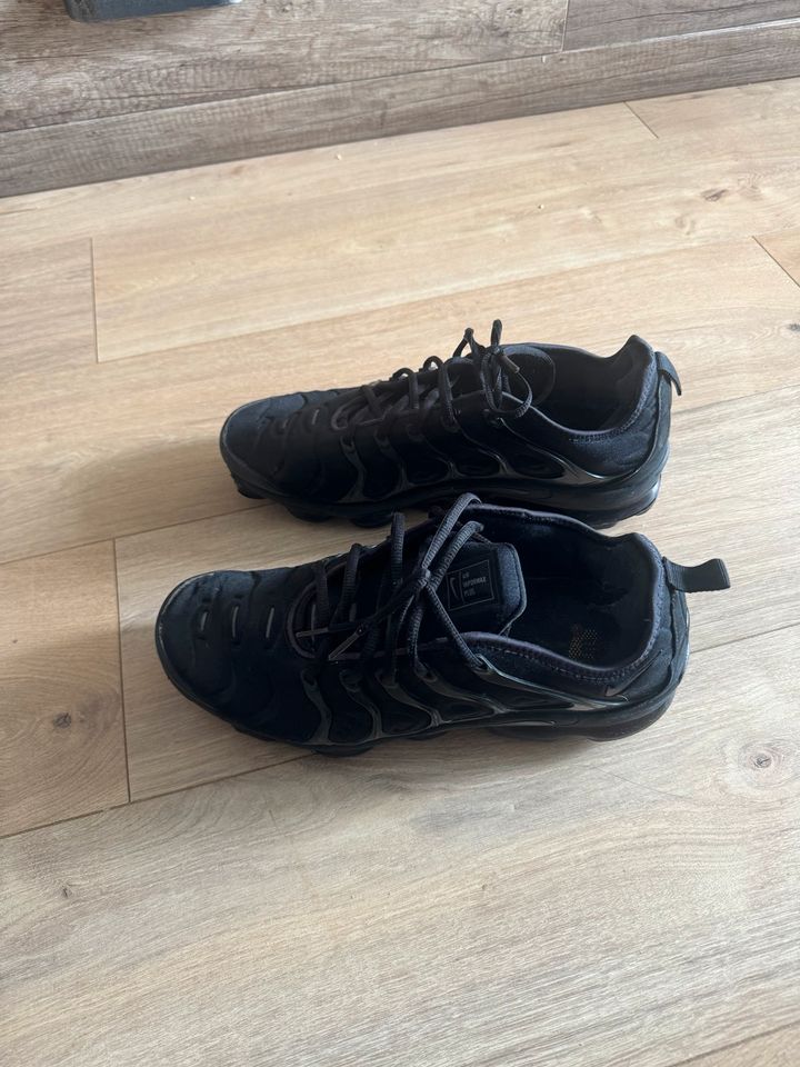 NIKE AIR VAPORMAX PLUS Gr 45 in Hattersheim am Main