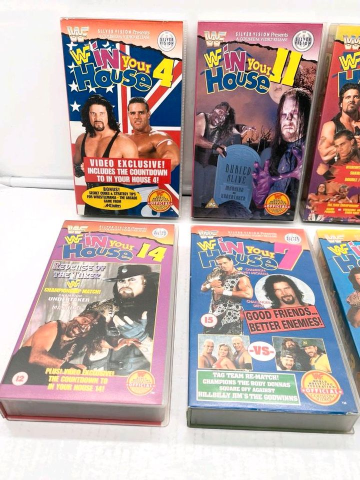 WWF/WWE VHS Kassetten WWF in your House Mix je 7€ in Filderstadt