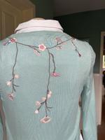 Orsay Strickjacke mit Kirschblüten Stickereien mint Berlin - Charlottenburg Vorschau