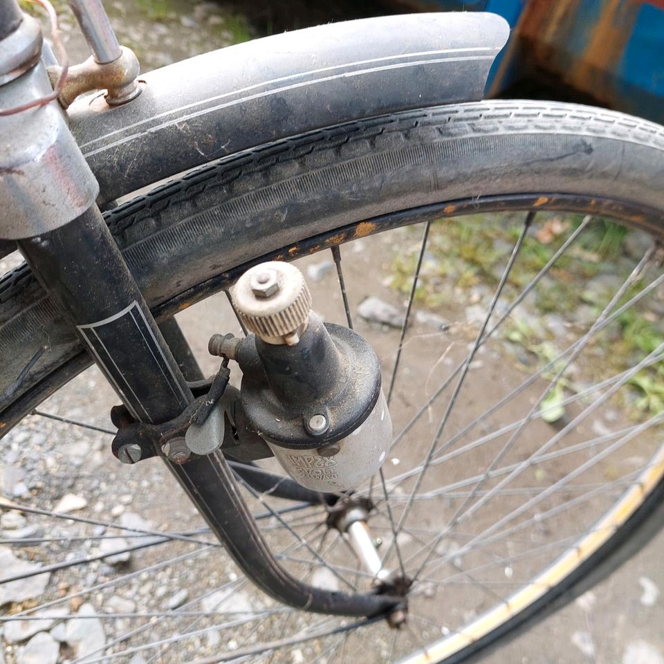 Verkaufe antikes Fahrrad in Arzberg