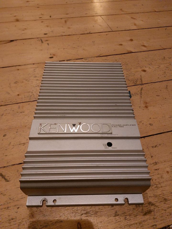 Kenwood Stereo Power amplifier KAC-732 Verstärker Endstufe Auto in Bergkamen