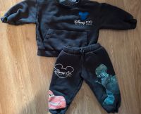Set Zara Baby Sweatshirt und Jogginghose Disney Größe 104 München - Trudering-Riem Vorschau