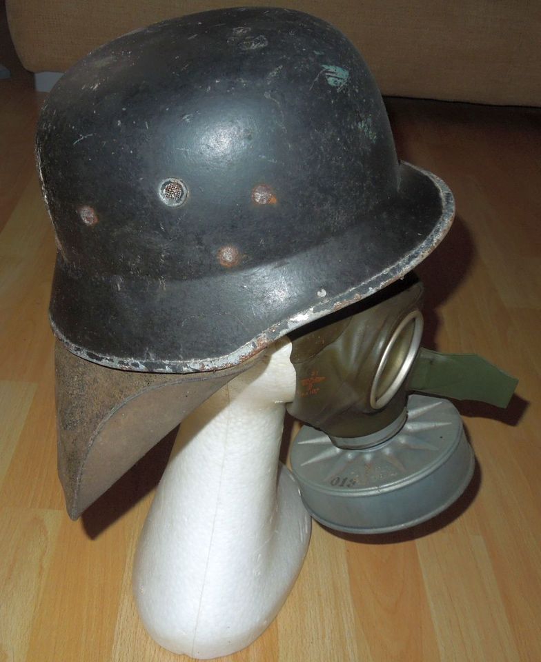 FEUERWEHR / LUFTSCHUTZHELM VERMUTLICH AUS 40-45 in Kemberg