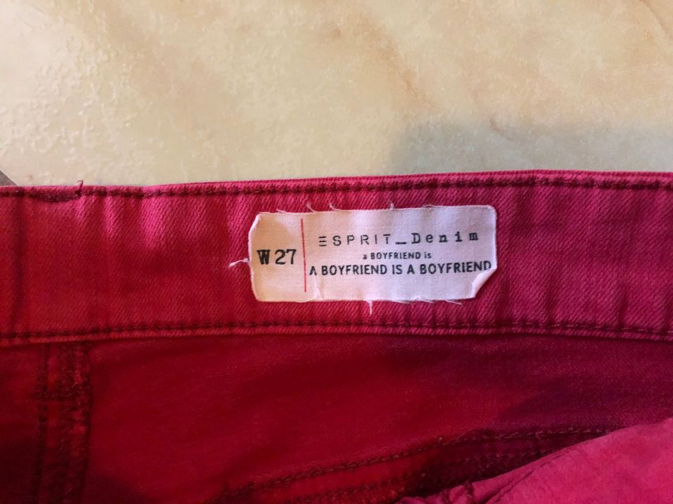 Esprit Jeans Gr. 27 rot chino in Ebersbach bei Großenhain