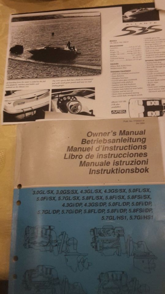 Sportboot Campion Allante 535 VRi CD mit Strassentrailer in Berlin