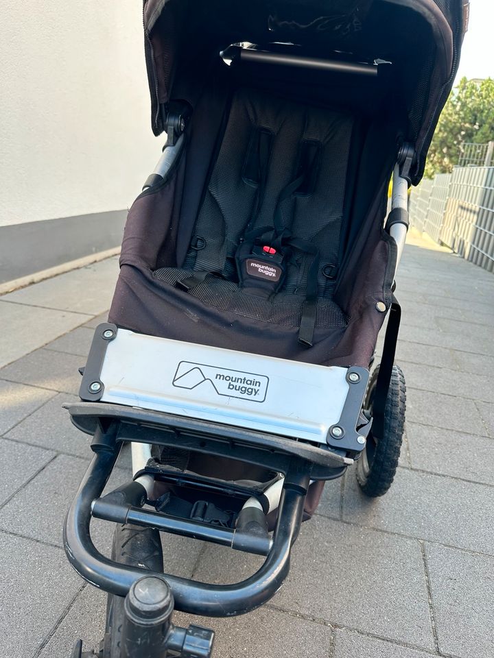 Mountain Buggy Urban Jungle Kinderwagen Komplettpaket in Gießen