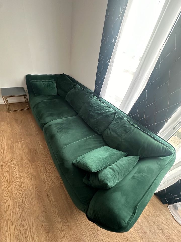 Couch Sofa + Sessel Flaschengrün Designer Möbel in Berlin