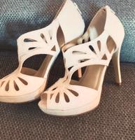 High Heels - Pumps Beige Nordrhein-Westfalen - Bergisch Gladbach Vorschau