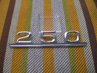 Mercedes Benz W123 W114 W115 250 Emblem Schriftzug Heck TOP Kr. Passau - Passau Vorschau