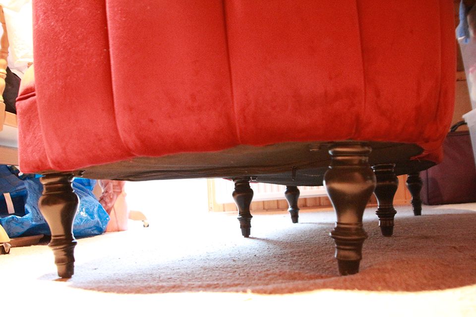Designer Couch - 2-Sitzer, S-Form - rot in Zossen