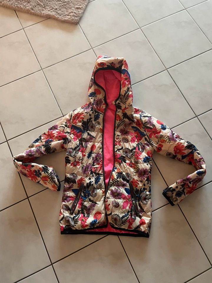 Leichte Übergangsjacke Mädchen Gr. 158 von Vingino Neupreis  69€ in Groß-Gerau