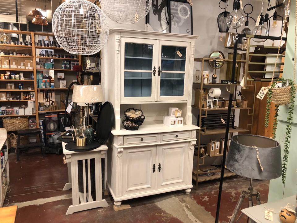 Schrank Antik Küchenbuffet Anrichte Vitrine Vintage Möbel in Hamburg