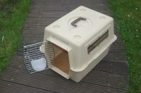 Transportbox für kleine Hunde, Katzen oder Kaninchen Sachsen-Anhalt - Kabelsketal Vorschau