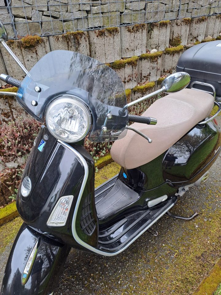 Vespa GTS  250 i.e in Passau