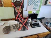 DDR Wärmflasche, Waage, 4 Zinnbecher + eine Schreibmaschine/Retro Sachsen - Steinberg Vorschau