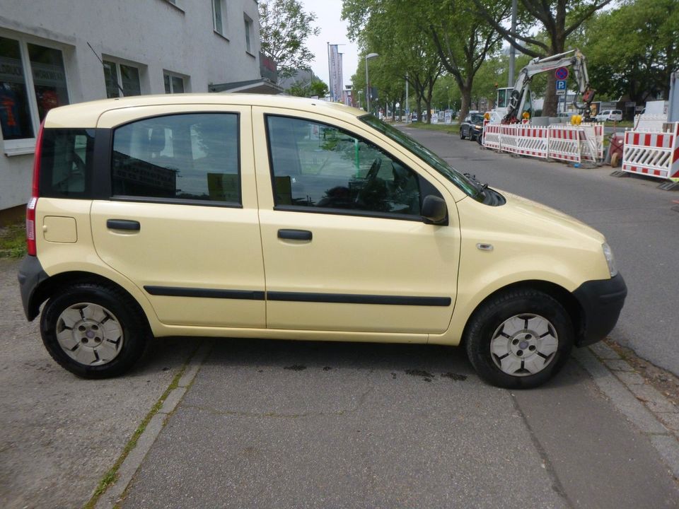 Fiat Panda 1.1 8V Active in Mannheim