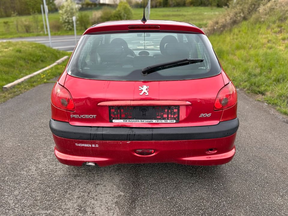 Peugeot 206 1,4 Benzin/5Türer/Klimaaut/TÜV 01/26/Euro4 in Bad Laasphe