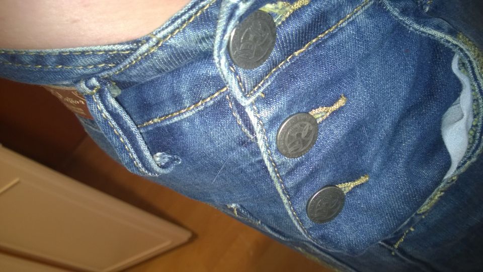 Latzhose - Latzjeans - coooles Teil in Lienen