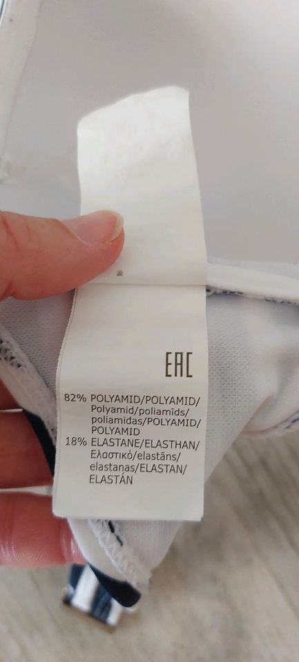 Einzelnes Bikinioberteil, Gr. L, NEU, Bikini Oberteil, Beach Wear in Gerlingen