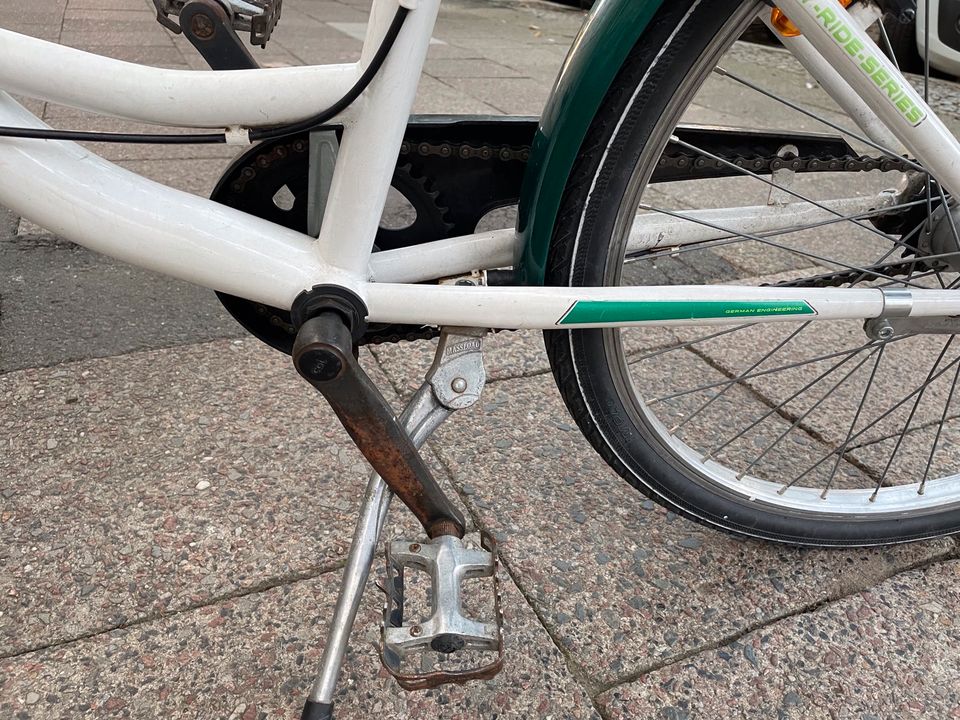 Fahrrad Kinder Hera 24er in Berlin