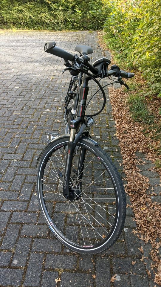 Stevens E-Bike Lavena Bosch Active Line 400wh Rahmen 55cm 21,5" in Neunkirchen-Seelscheid