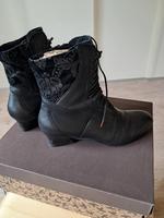 Eleganter Think Elisa Damen Lederstiefel,schwarz,EUR 37,neu !!!!! Bayern - Lindau Vorschau