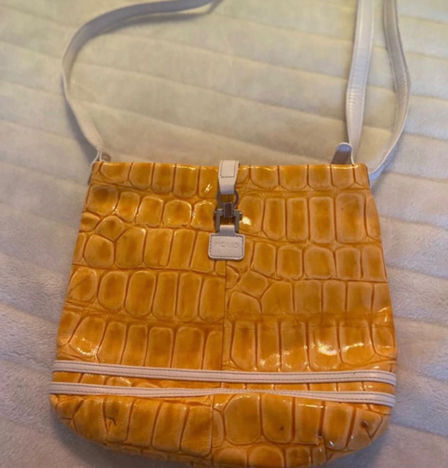 Vintage Tasche in orange-gelb von Picard, Lackleder in Aschaffenburg