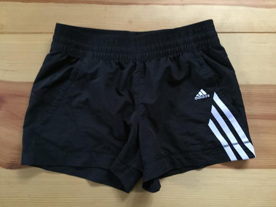 Sportsachen Trainingshose Adidas Short T-Shirt Top, Gr. 152 in Putzkau