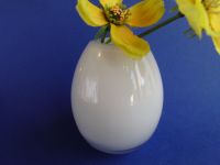 Kleine handgemachte Glas Vase weiß oval Nordrhein-Westfalen - Hilchenbach Vorschau