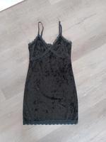 H&M Minikleid schwarz mit Spitze, Größe M Hessen - Wetzlar Vorschau