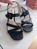Damen Sandalen Gr.40 Neu Nordrhein-Westfalen - Wesseling Vorschau