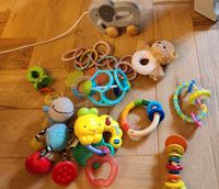 Hochwertiges Baby Spielzeug Haba FisherPrice Baliba Steiff Hape Nordrhein-Westfalen - Neuss Vorschau