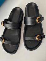 ZARA Sandalen schwarz Gold Größe 39 Hessen - Kelsterbach Vorschau