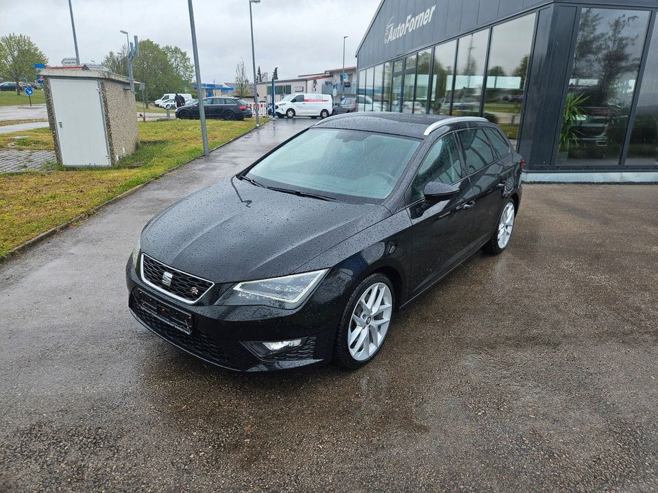 Seat Leon ST  2.0TDI FR"Navi"Sound"LED"18""AHK" in Unterschneidheim