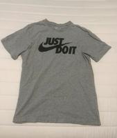 Nike T-Shirt Hessen - Gießen Vorschau