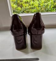 NEUW. Pumps Schuhe ZARA Blockabsatz Gold Lackschuhe Schleswig-Holstein - Neumünster Vorschau