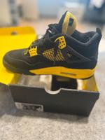 Air Jordan 4 retro black/yellow gr. 41 Essen - Essen-West Vorschau