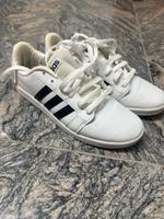 Adidas Damen Sneaker Gr. 38 2/3 Baden-Württemberg - Sindelfingen Vorschau