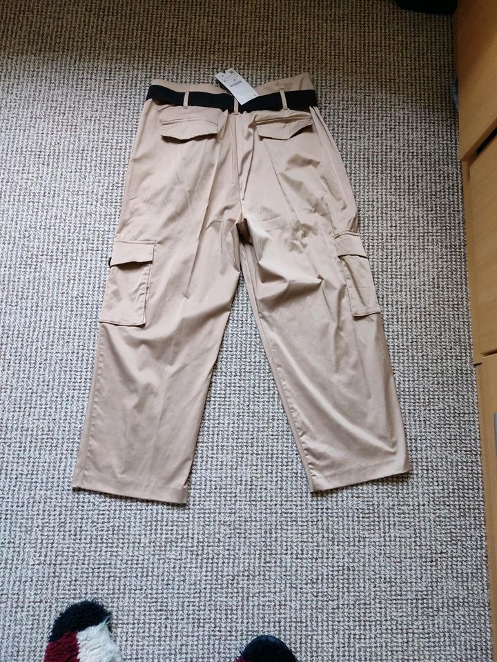 Zara Damen Hose Gr XL Neu mit Etikett in Meerbusch