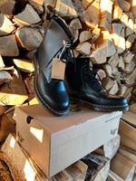Dr. Martens Air Wair Gr.46 neu Sachsen - Leippe-Torno Vorschau