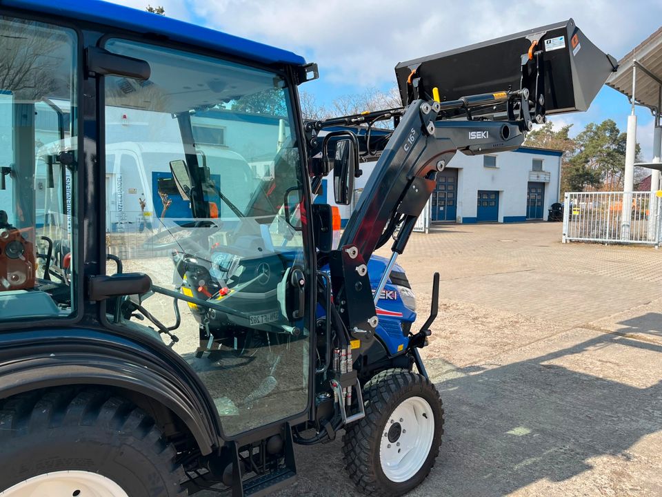 ISEKI TH 5370 AHL KOMPAKTSCHLEPPER MIT KABINE in Kolkwitz