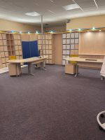 Büro - Möbel / Schreibtisch / Rollcontainer inkl Bürostühle &&& Niedersachsen - Wolfsburg Vorschau