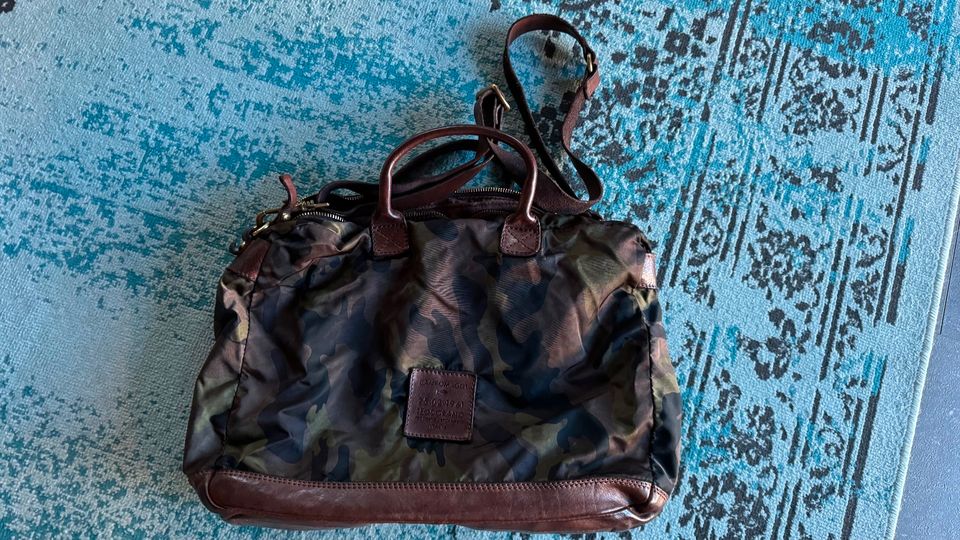 Campomaggi Tasche / Arbeitstasche camouflage/braun Nylon Torino in Saarbrücken