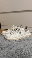 Guess Damenschuhe Weis Rosa 40 platform Baden-Württemberg - Bretten Vorschau