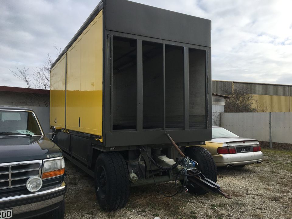 LKW Anhänger Pferdeanhänger Aufbau in Stockach