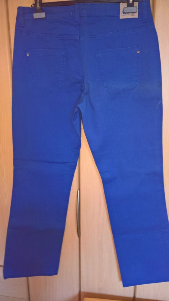 Jeanshose Marke AJC Gr.44 blau NEU in Essen