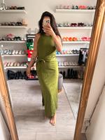Maxikleid ärmellos grün Größe 36/38 Hessen - Maintal Vorschau